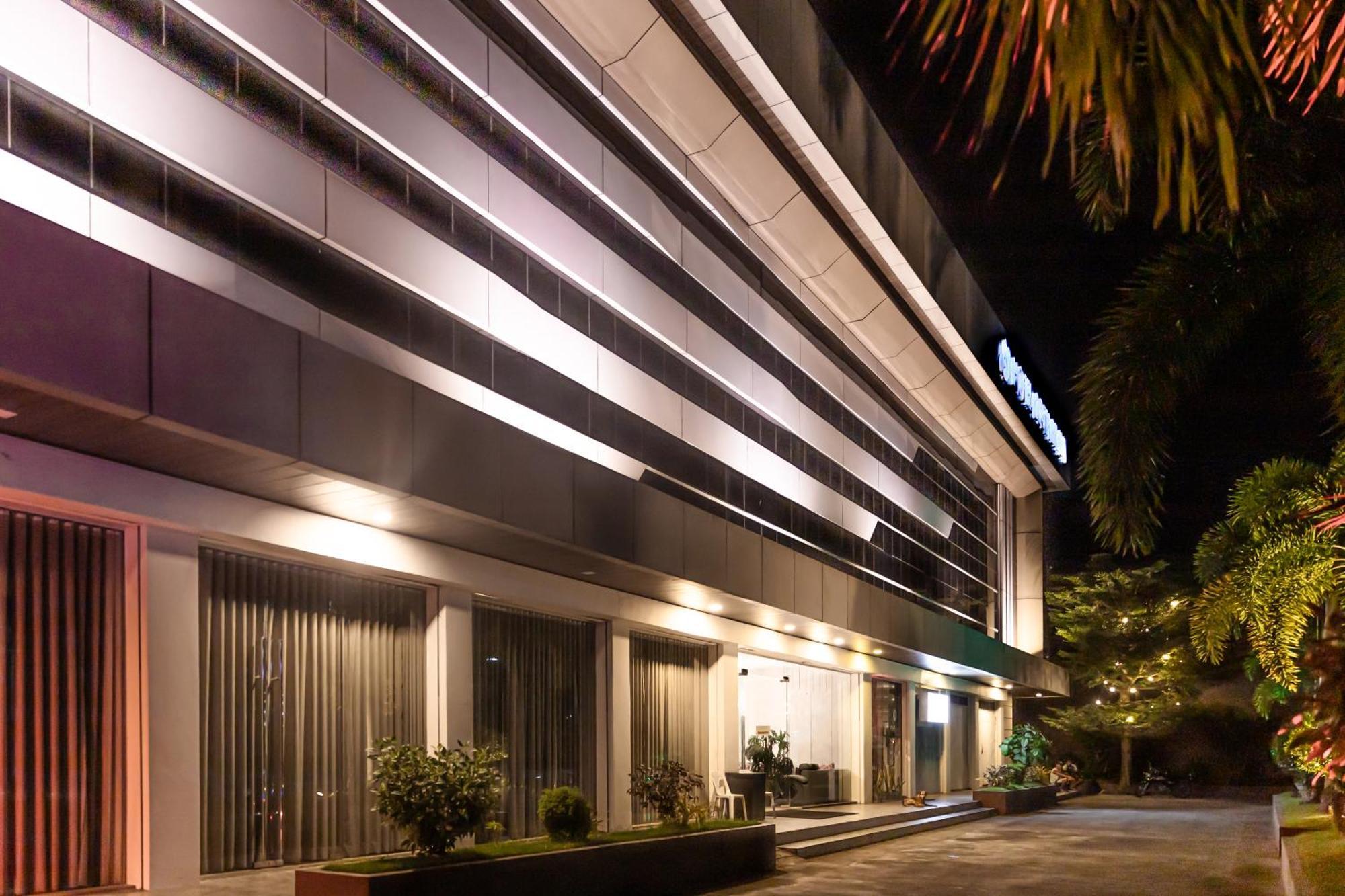 טקלובן Hotel Costa Brava מראה חיצוני תמונה